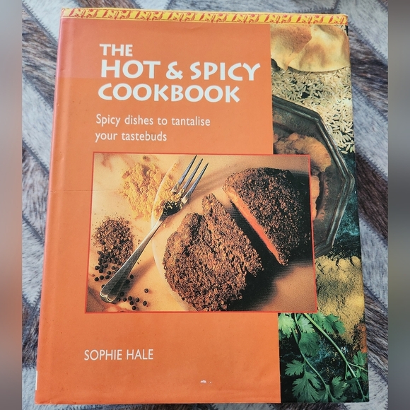 LOT Vintage Cookbooks - Picture 6 of 16